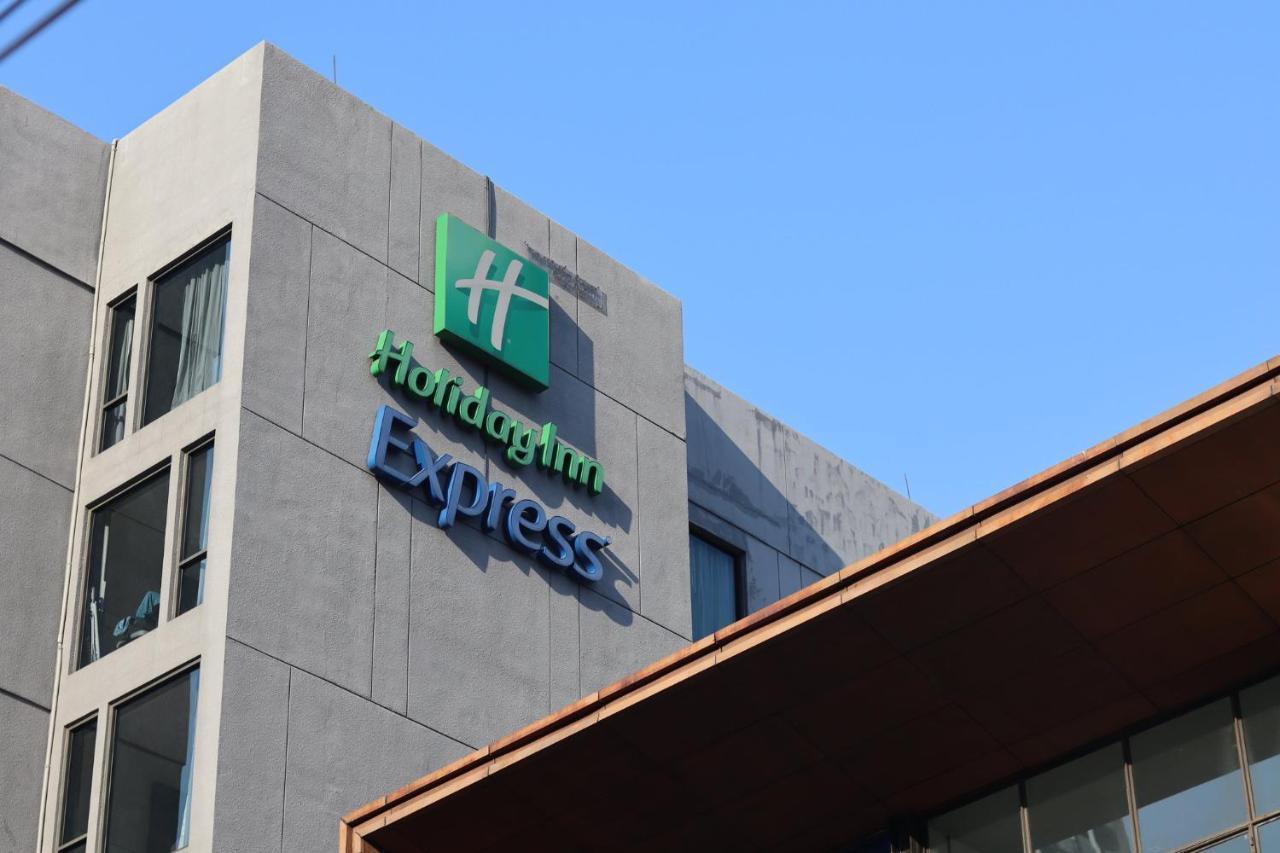 Holiday Inn Express Bangkok Sukhumvit 11, An Ihg Hotel Eksteriør billede