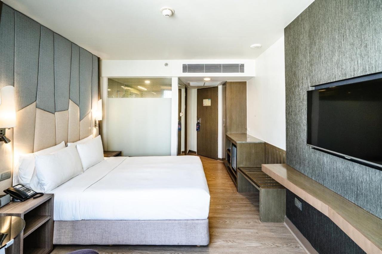 Holiday Inn Express Bangkok Sukhumvit 11 By Ihg Eksteriør billede