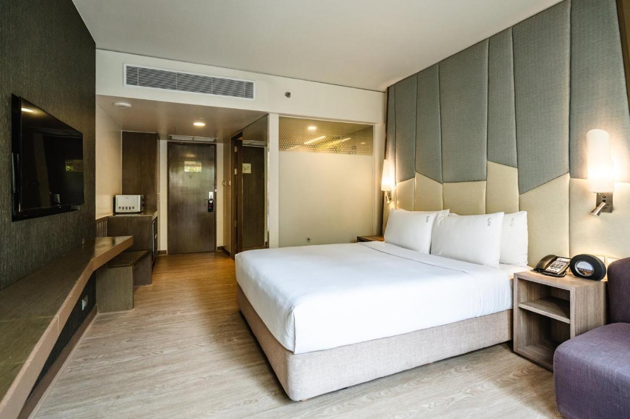 Holiday Inn Express Bangkok Sukhumvit 11 By Ihg Eksteriør billede